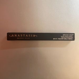 Anastasia Beverly Hills Brow Wiz